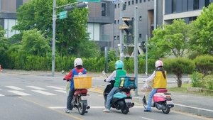 ดูซีรี่ย์ To the Moon (2025) ไปให้สุด แล้วหยุดที่ดวงจันทร์ ซีซั่น 1 ตอนที่ 8